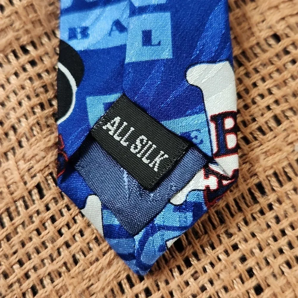 NY New York Black Yankees Silk Tie 1996